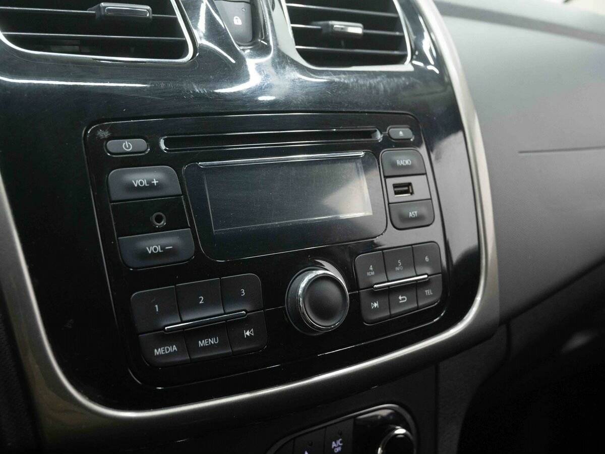 Купить Renault Sandero, 2016, 210 994 км.. Фото: #19