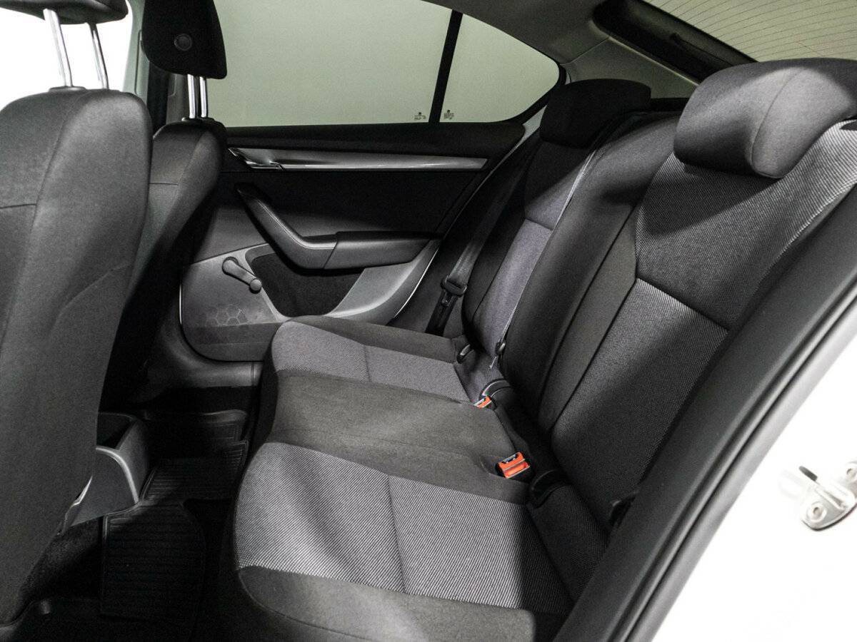 Купить Skoda Octavia, 2016, 151 095 км.. Фото: #9