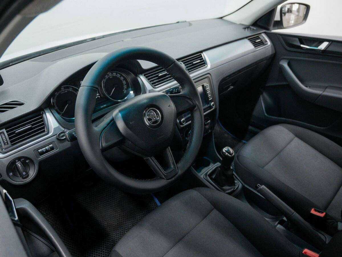 Купить Skoda Rapid, 2017, 157 992 км.. Фото: #16