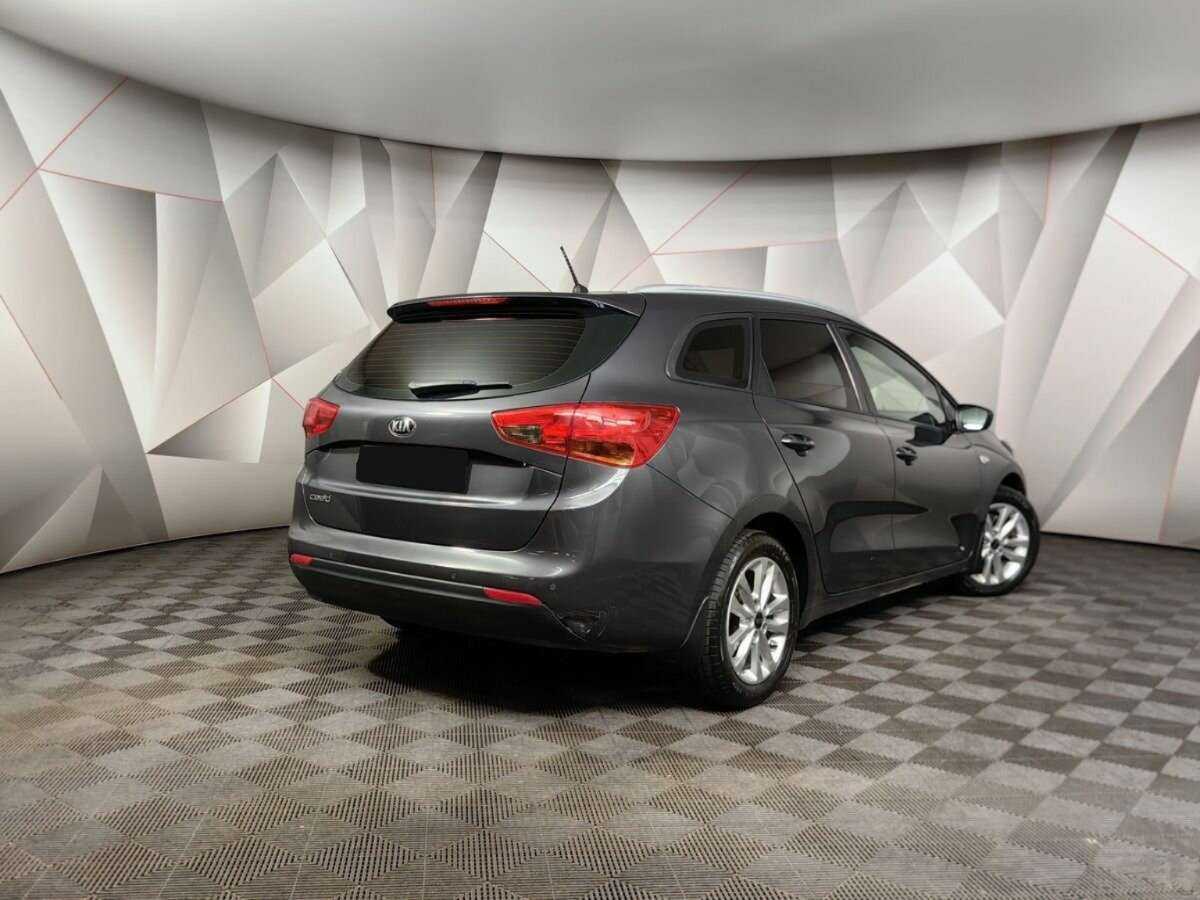 Купить Kia Ceed, 2015, 95 291 км.. Фото: #1