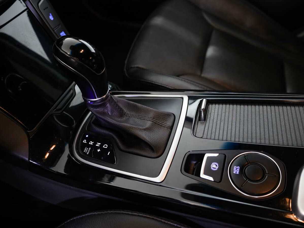 Купить Hyundai i40, 2015, 140 460 км.. Фото: #17