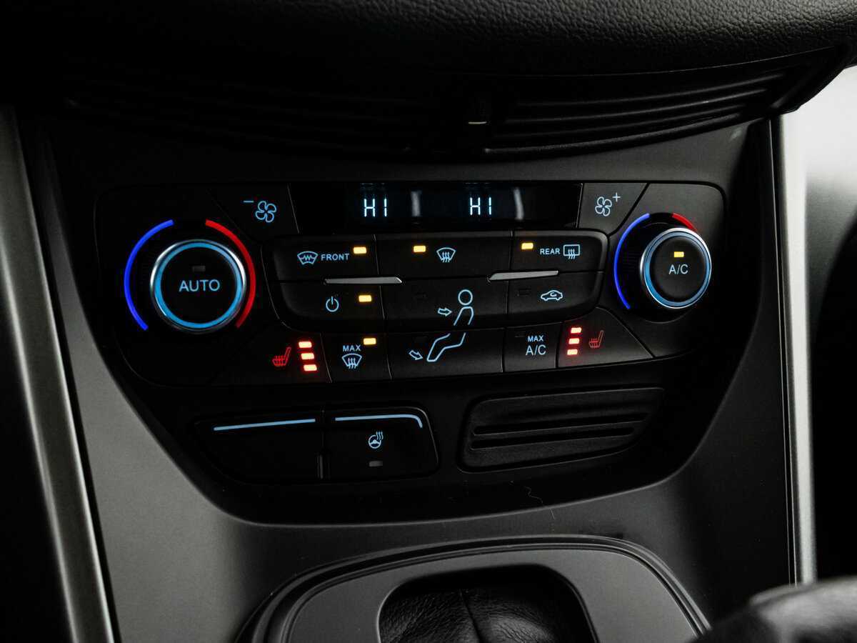 Купить Ford Kuga, 2017, 144 894 км.. Фото: #9