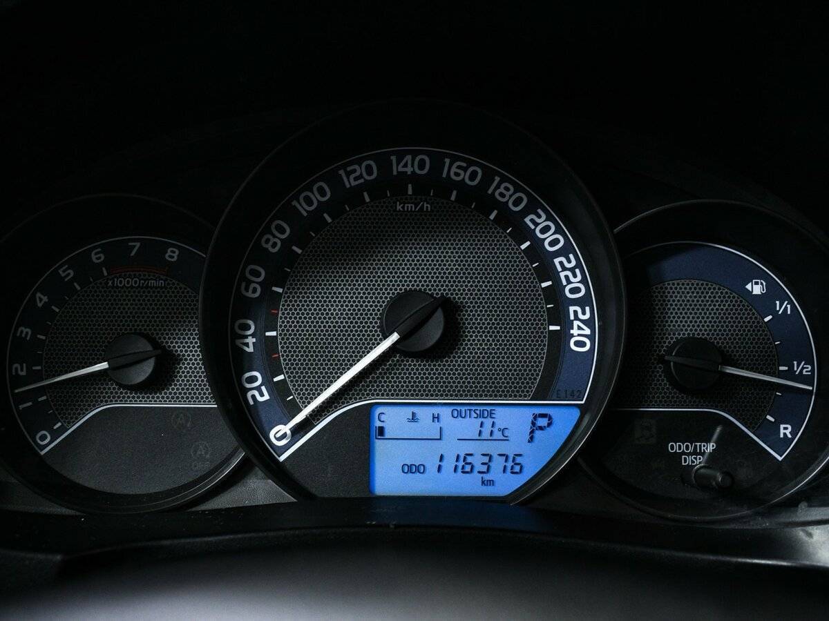 Купить Toyota Corolla, 2015, 116 374 км.. Фото: #9