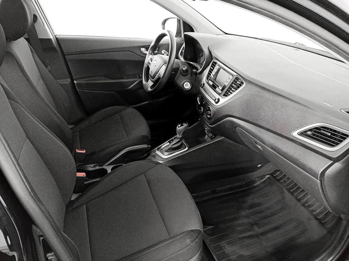 Купить Hyundai Solaris, 2017, 67 103 км.. Фото: #8