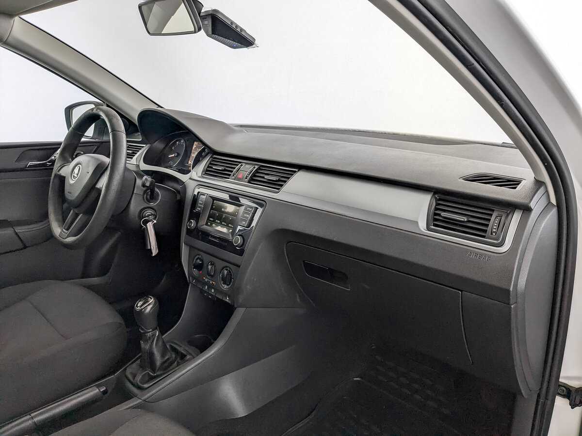 Купить Skoda Rapid, 2017, 110 902 км.. Фото: #10