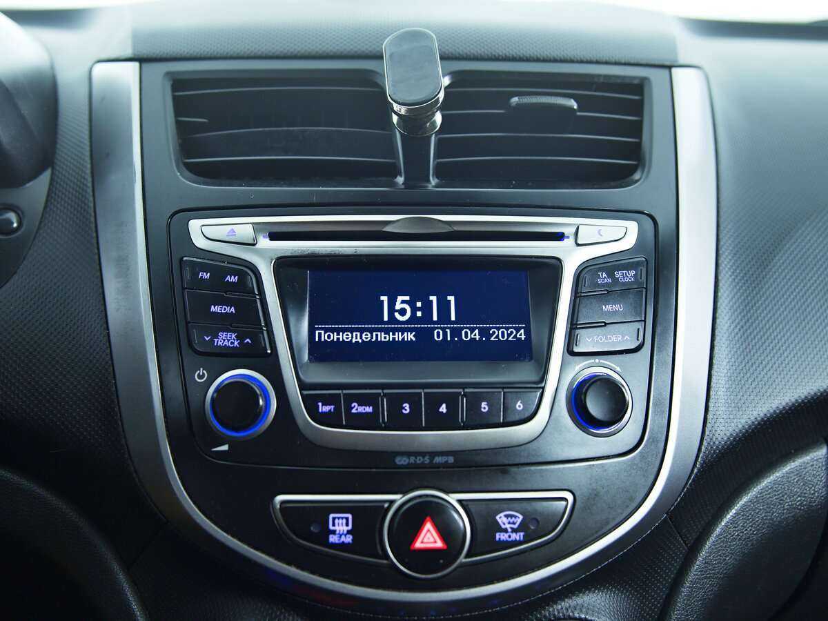 Купить Hyundai Solaris, 2015, 187 312 км.. Фото: #14