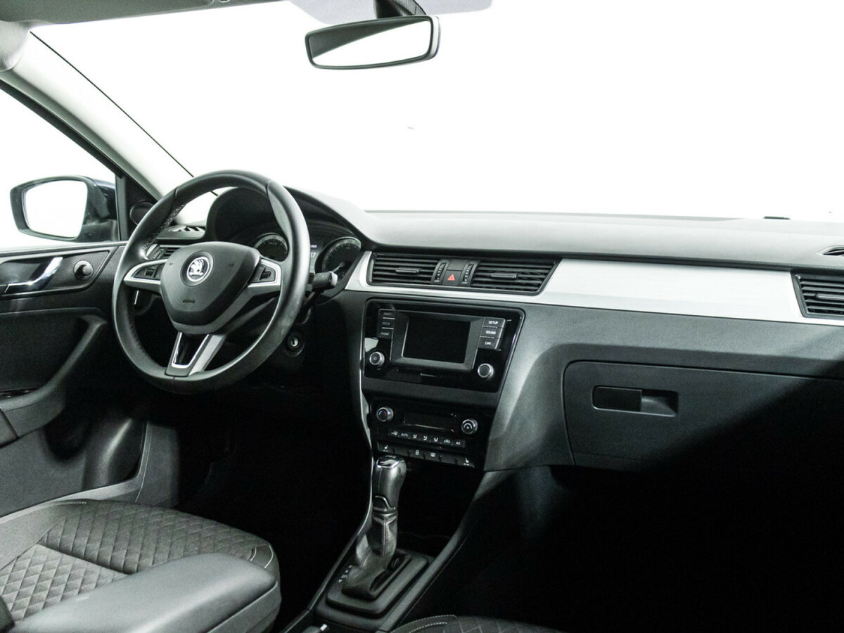 Купить Skoda Rapid, 2016, 81 001 км.. Фото: #8