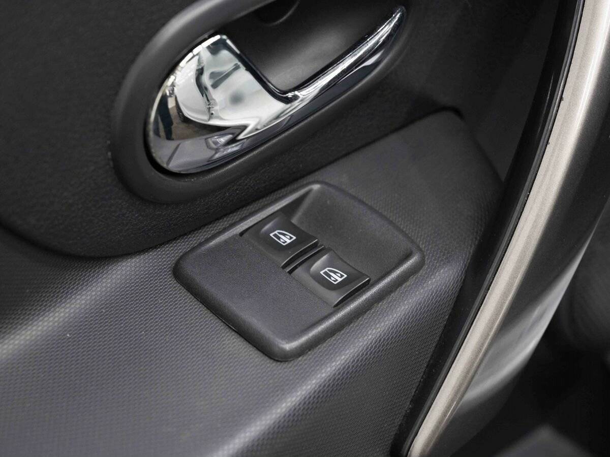 Купить Renault Sandero, 2016, 210 994 км.. Фото: #17