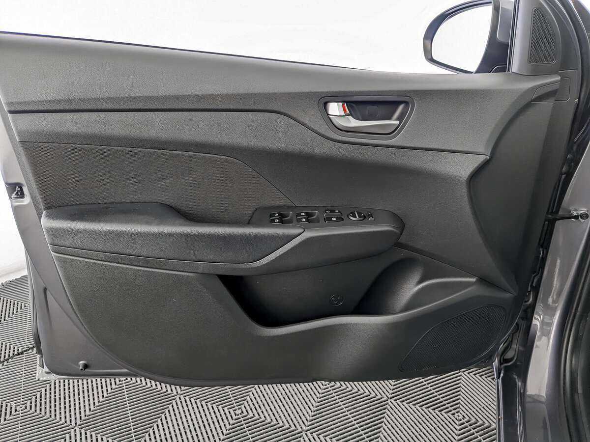 Купить Hyundai Solaris, 2021, 33 092 км.. Фото: #14