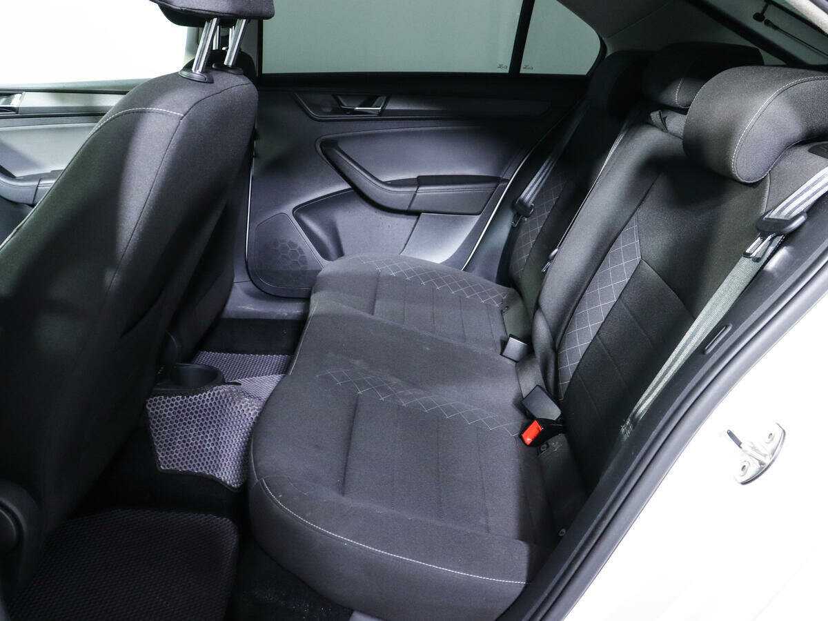 Купить Skoda Rapid, 2021, 102 235 км.. Фото: #9