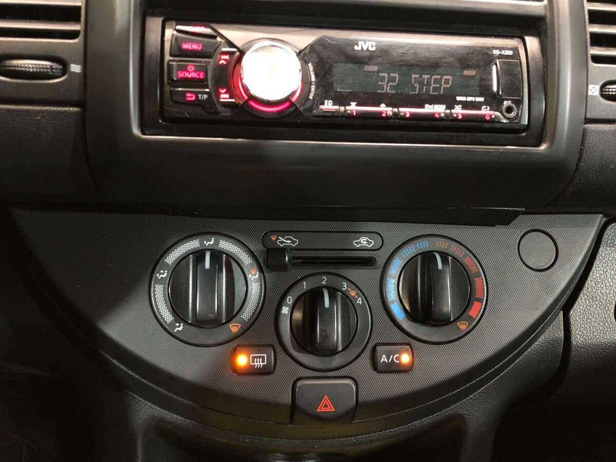 Купить Nissan Note, 2013, 175 317 км.. Фото: #13