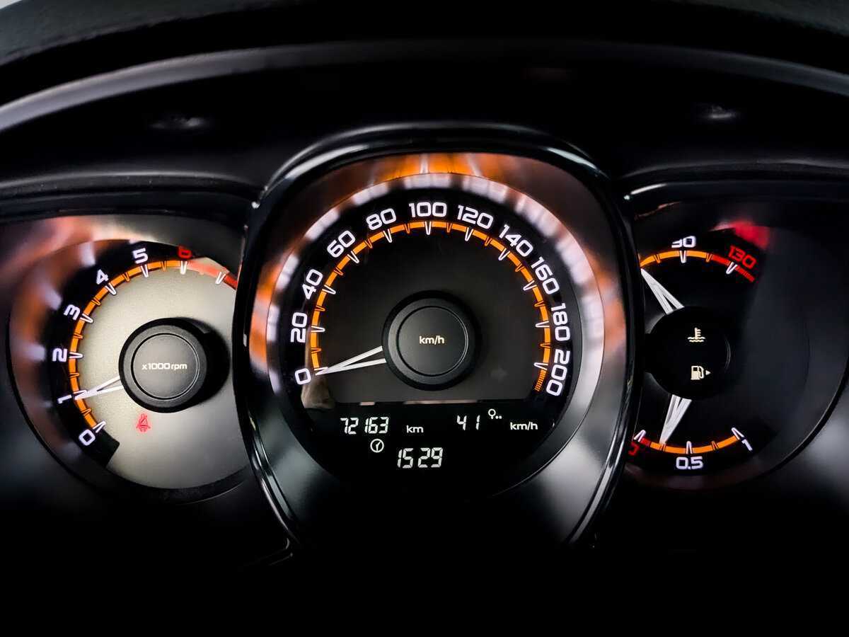 Купить Lada (ВАЗ) Vesta, 2019, 72 161 км.. Фото: #12