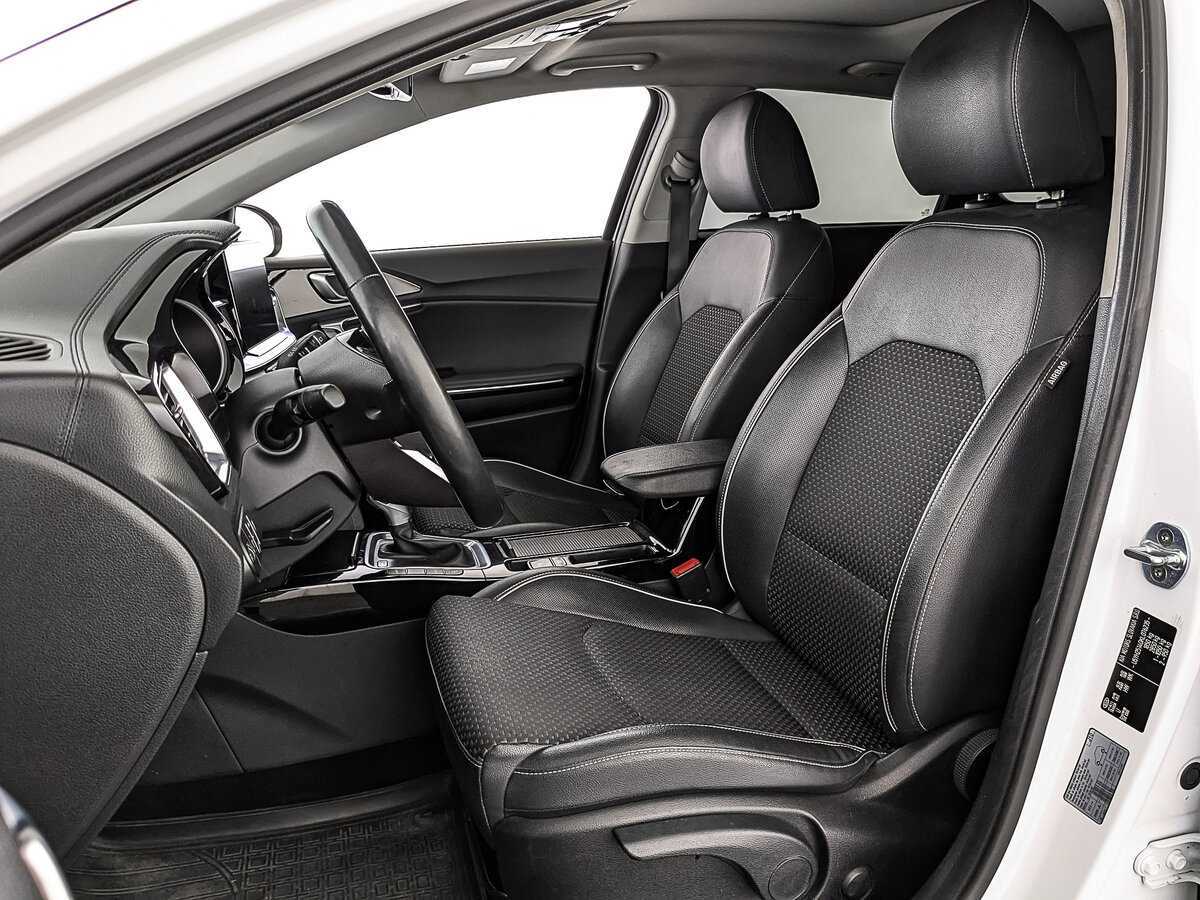 Купить Kia Ceed, 2019, 97 434 км.. Фото: #19