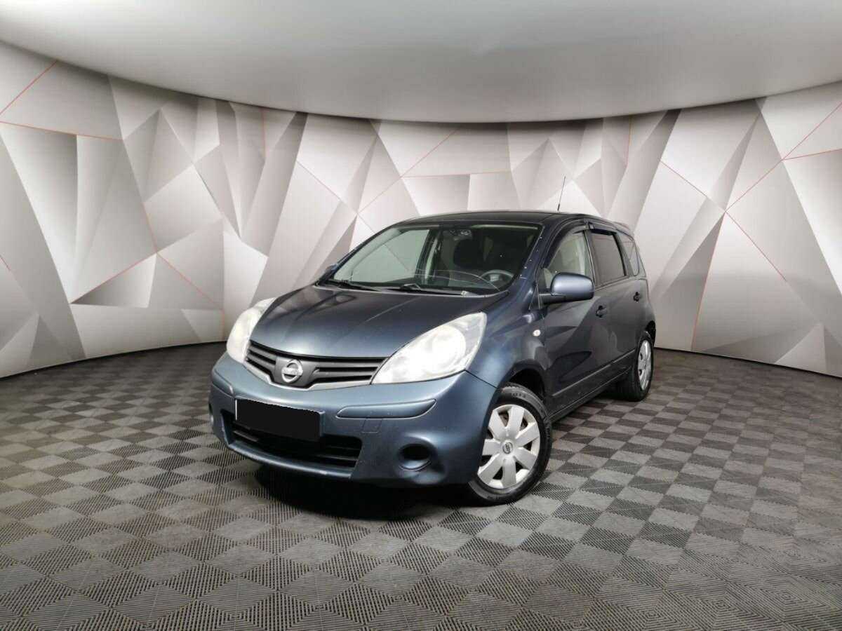 Купить Nissan Note, 2013, 333 601 км.. Фото: #0