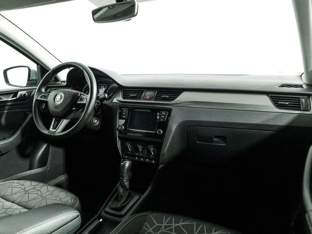 Купить Skoda Rapid, 2018, 74 412 км.. Фото: #8