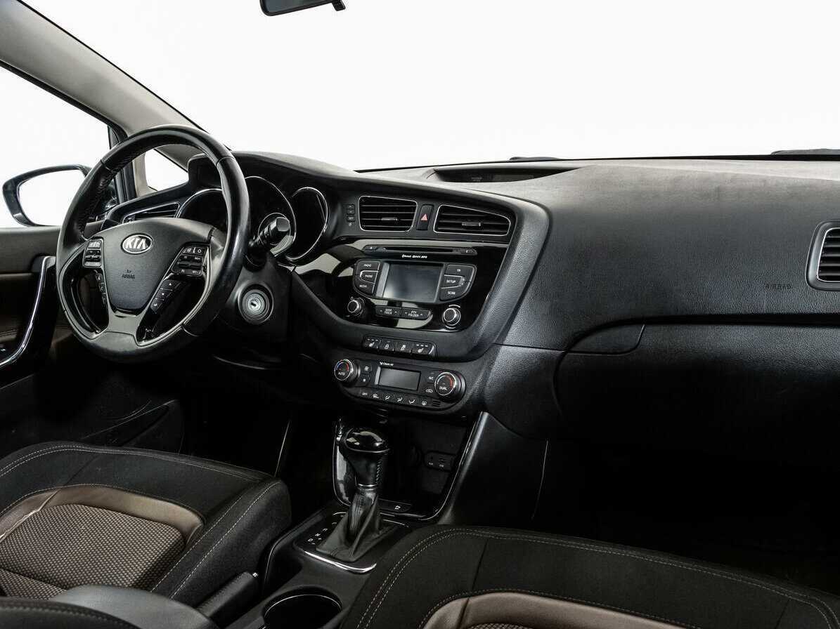 Купить Kia Ceed, 2014, 90 136 км.. Фото: #6