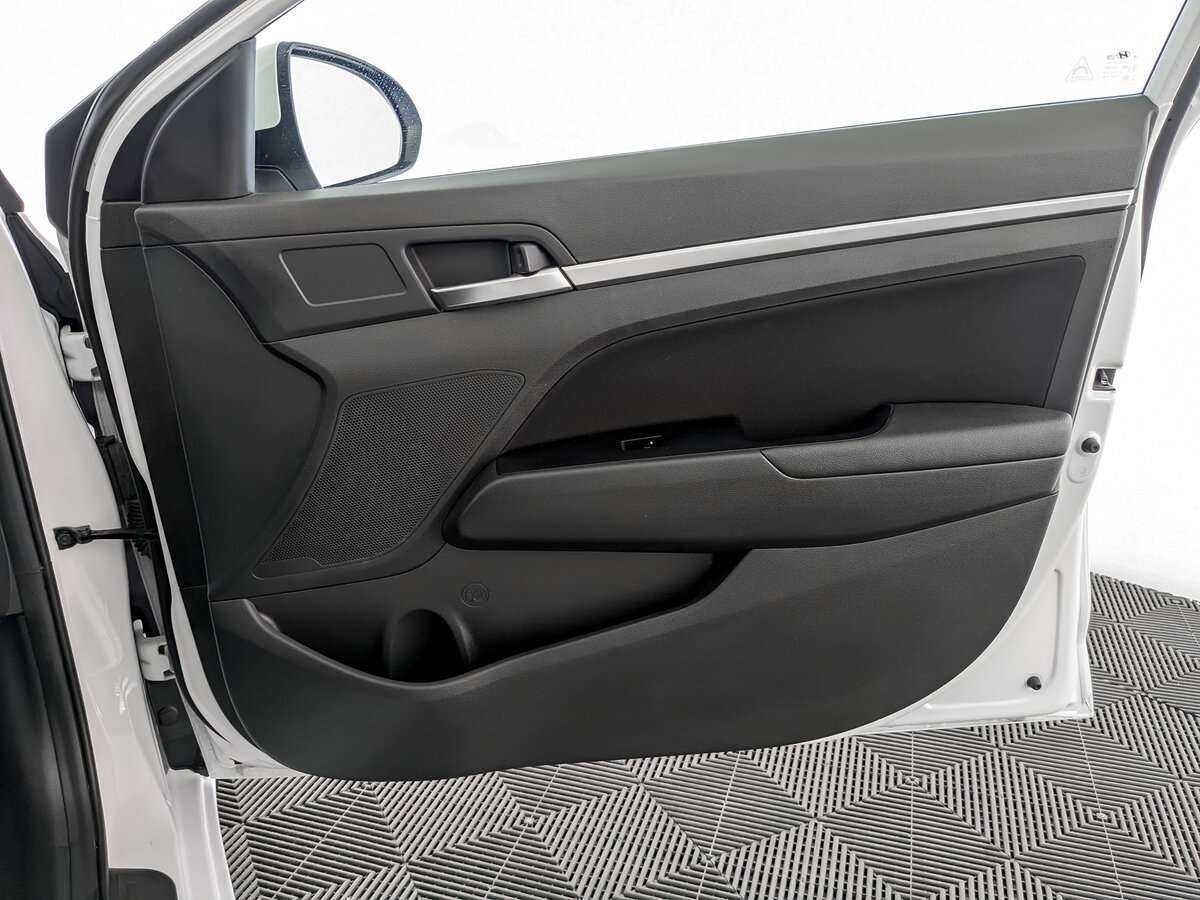 Купить Hyundai Elantra, 2020, 47 943 км.. Фото: #19