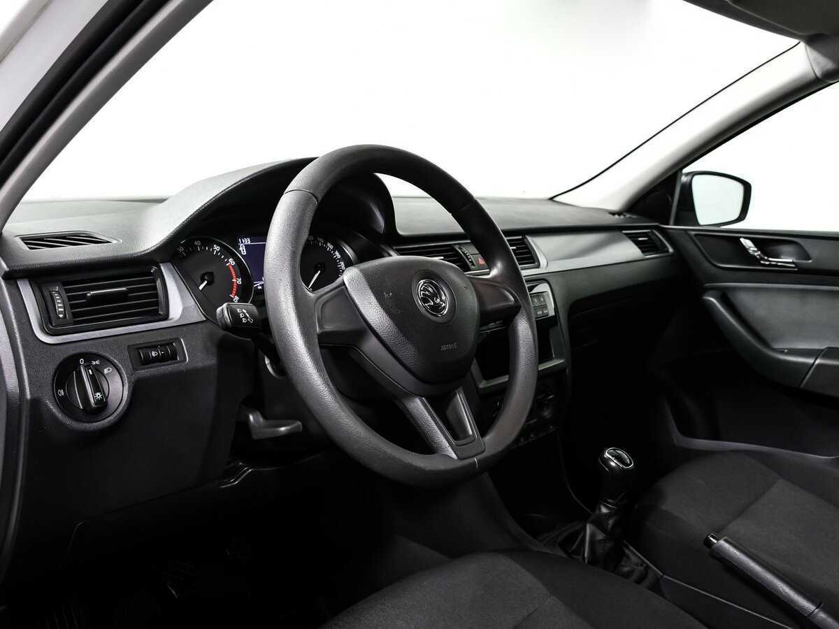 Купить Skoda Rapid, 2017, 126 274 км.. Фото: #9