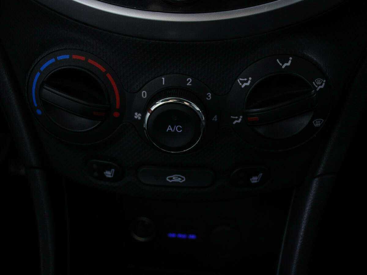 Купить Hyundai Solaris, 2012, 92 300 км.. Фото: #11