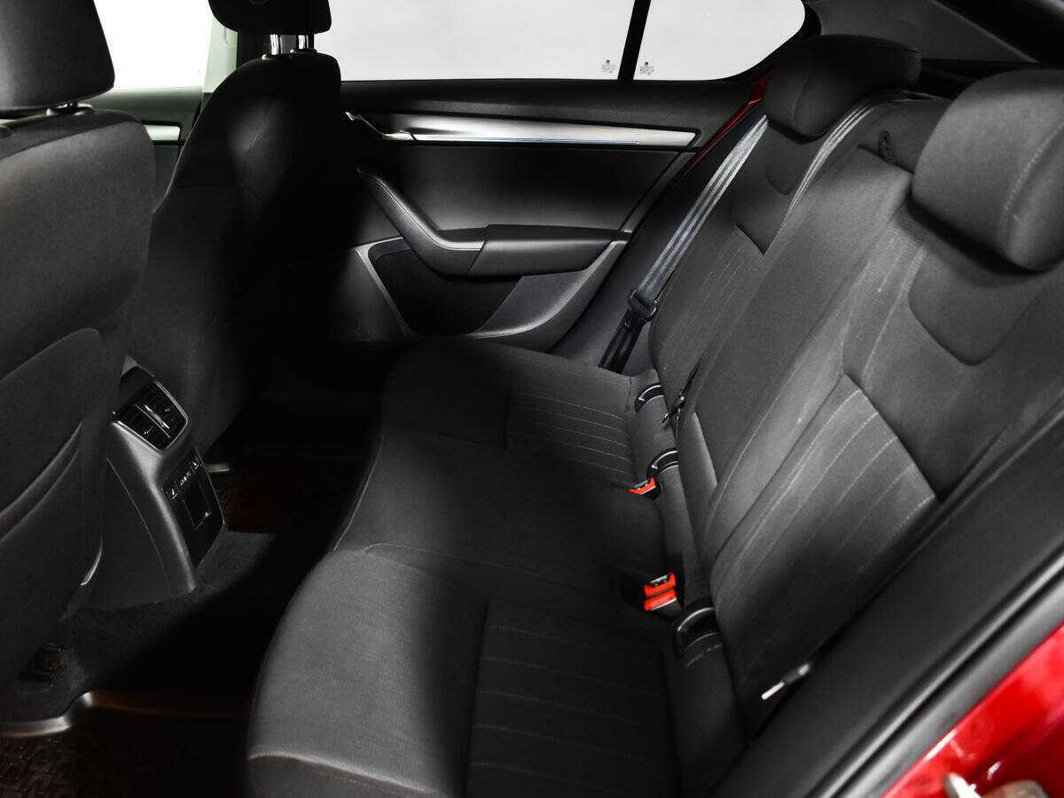 Купить Skoda Octavia, 2017, 115 880 км.. Фото: #9
