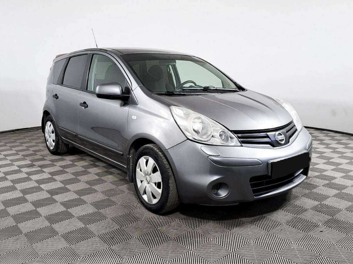 Купить Nissan Note, 2012, 193 750 км.. Фото: #2