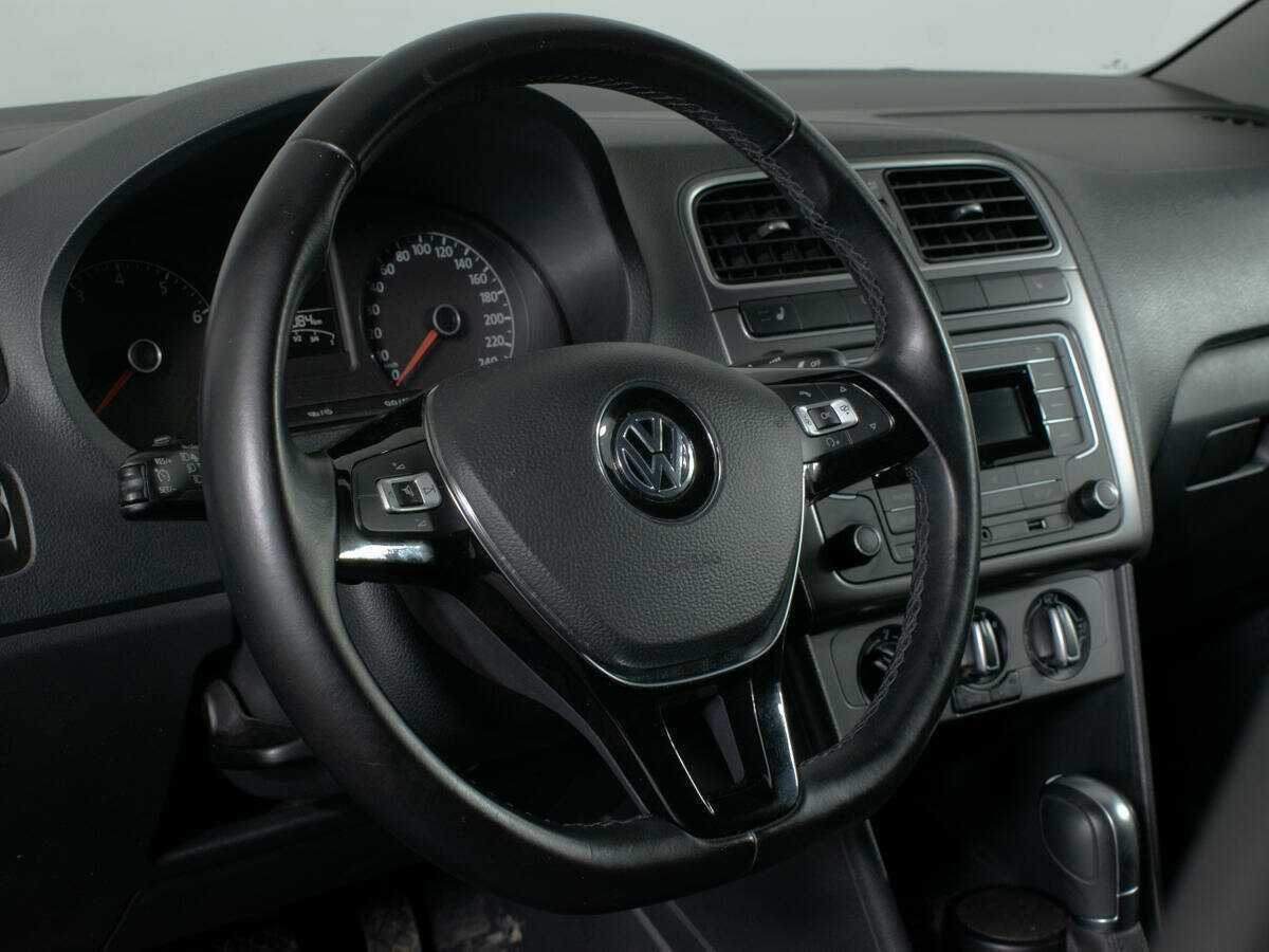 Купить Volkswagen Polo, 2019, 80 853 км.. Фото: #10