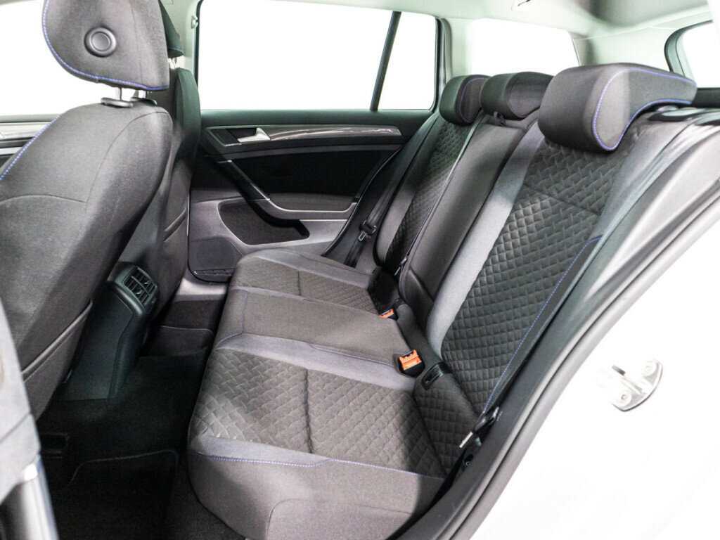 Купить Volkswagen Golf, 2018, 141 712 км.. Фото: #9