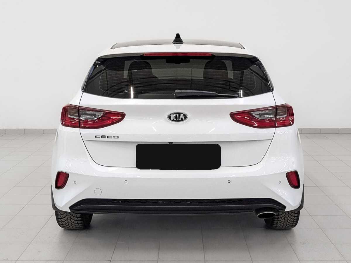 Купить Kia Ceed, 2018, 81 704 км.. Фото: #5
