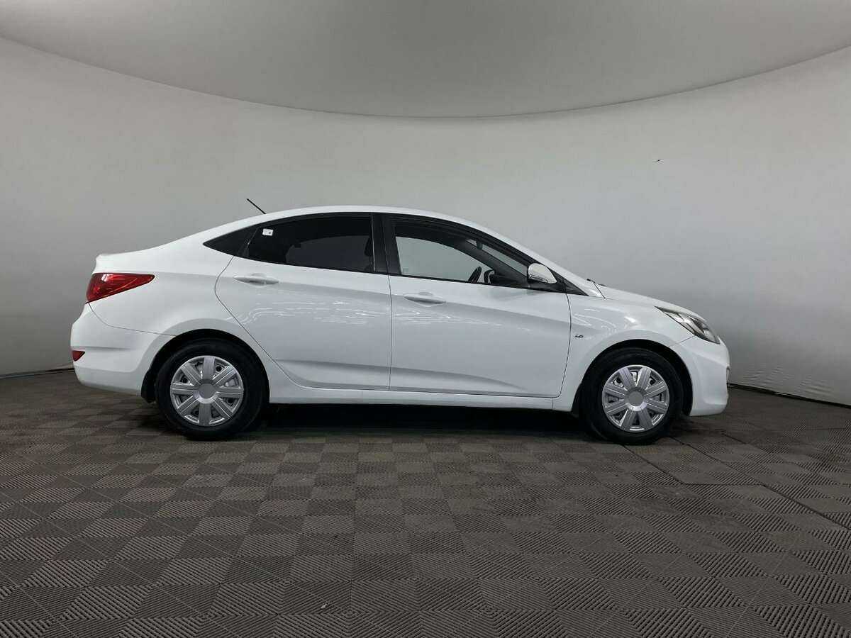 Купить Hyundai Solaris, 2012, 114 180 км.. Фото: #3