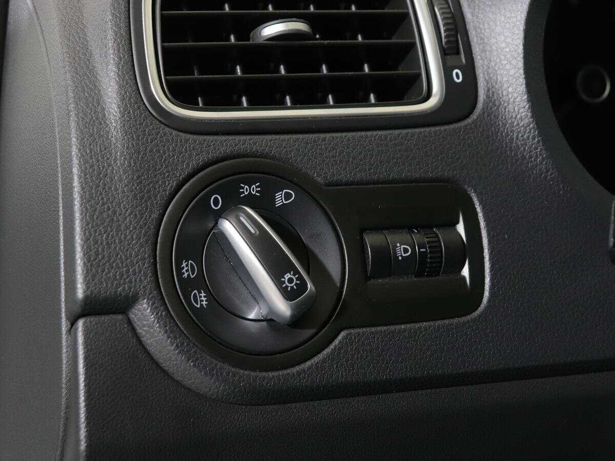 Купить Volkswagen Polo, 2017, 152 779 км.. Фото: #18