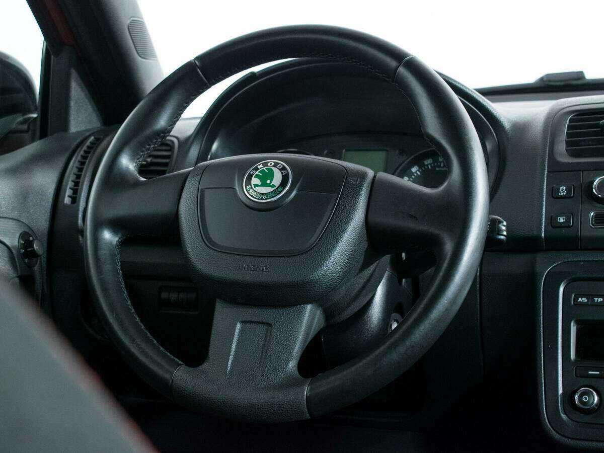 Купить Skoda Fabia, 2012, 127 653 км.. Фото: #13