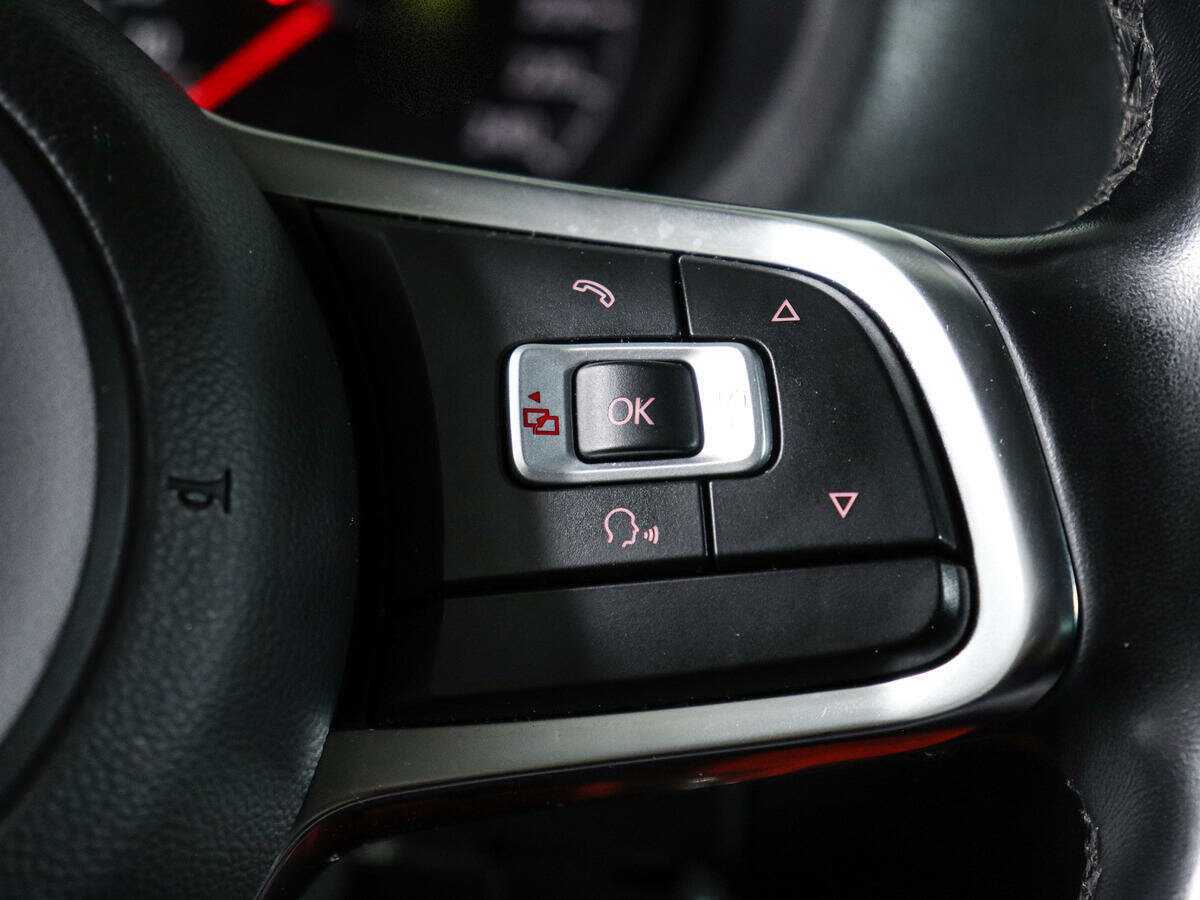 Купить Volkswagen Polo, 2018, 78 199 км.. Фото: #18