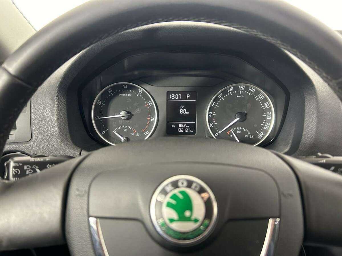 Купить Skoda Octavia, 2012, 132 127 км.. Фото: #10