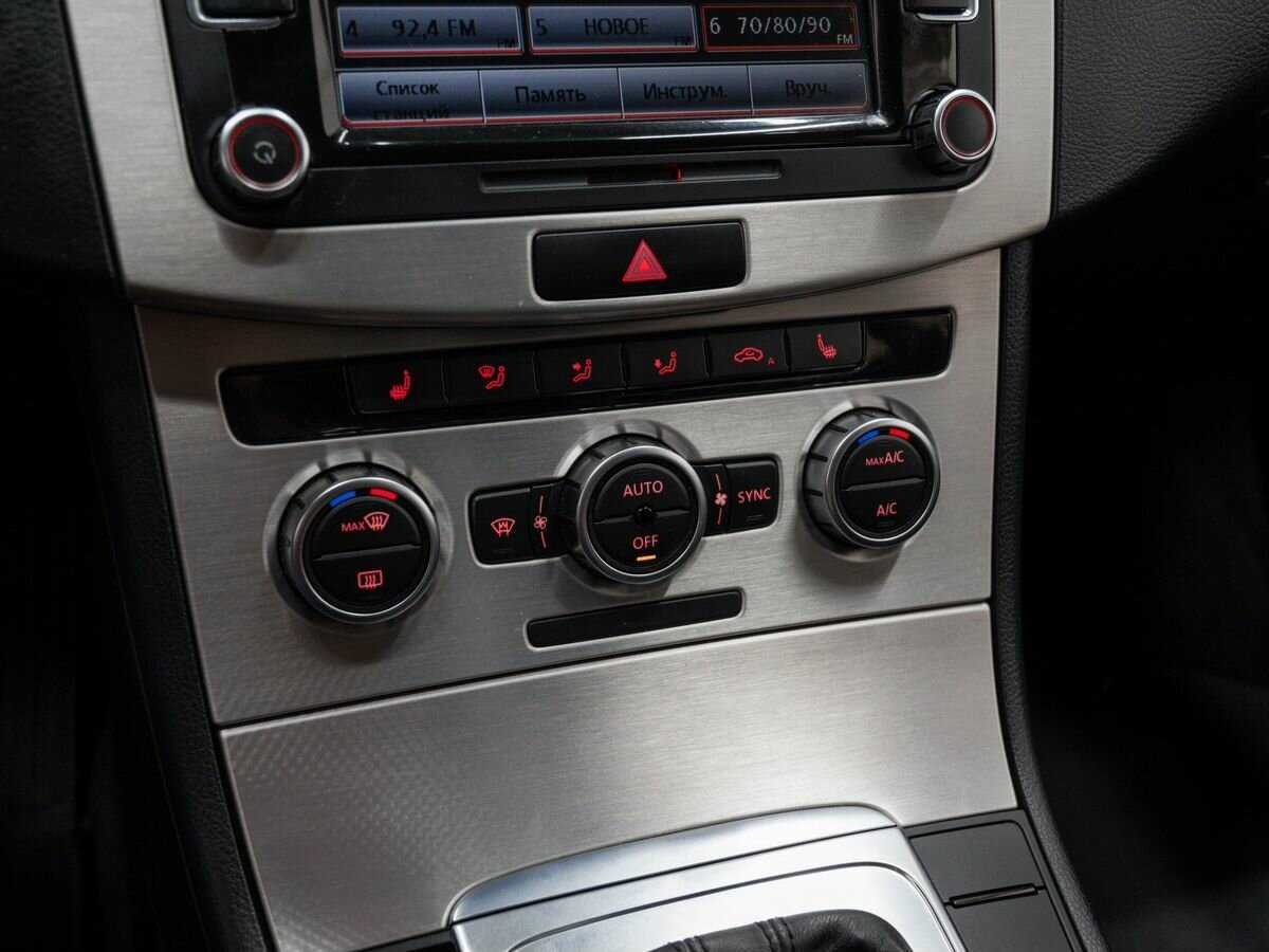 Купить Volkswagen Passat, 2012, 176 000 км.. Фото: #18