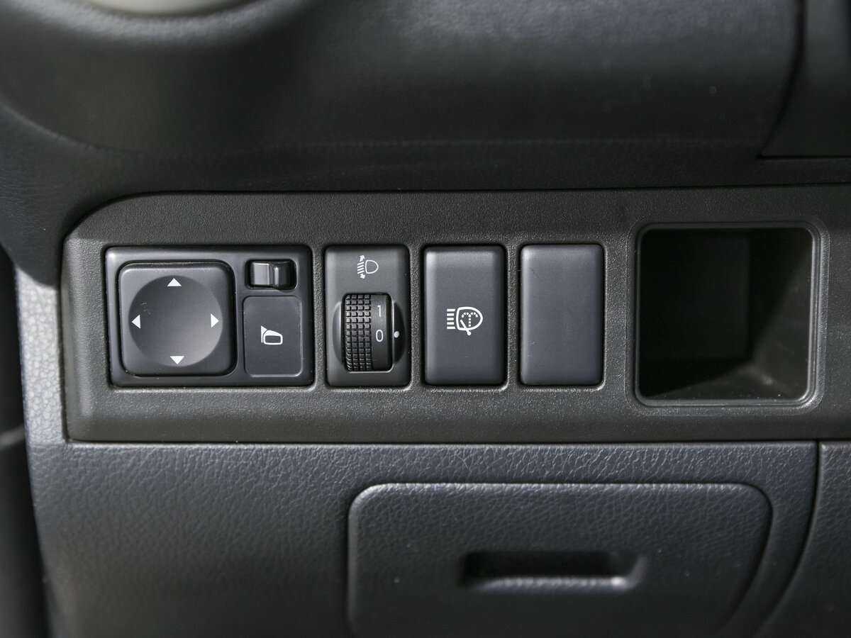 Купить Nissan Note, 2013, 190 000 км.. Фото: #12