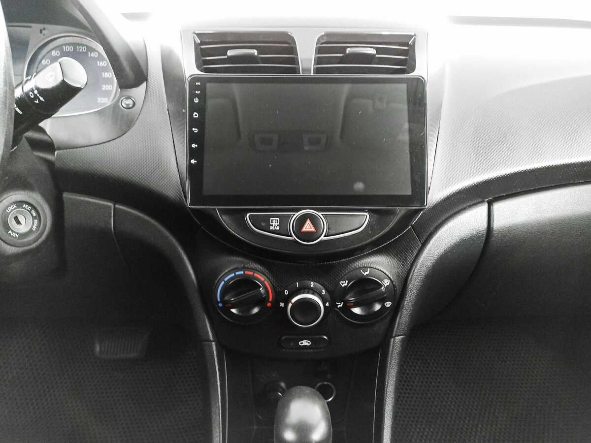 Купить Hyundai Solaris, 2013, 150 554 км.. Фото: #14