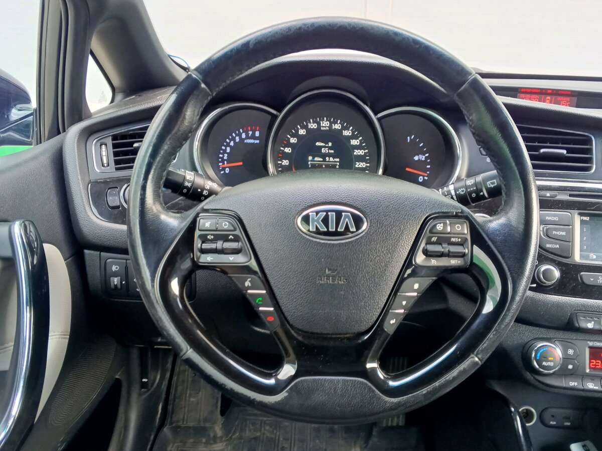 Купить Kia Ceed, 2015, 147 133 км.. Фото: #9