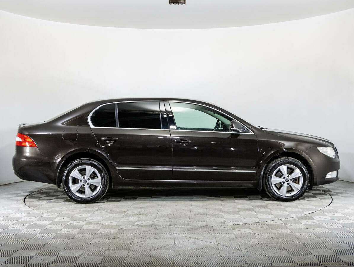 Купить Skoda Superb, 2012, 216 000 км.. Фото: #3
