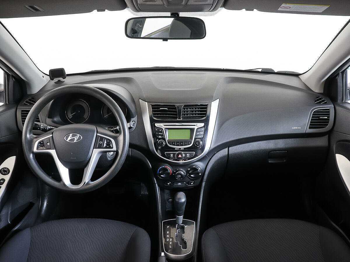 Купить Hyundai Solaris, 2012, 108 313 км.. Фото: #10
