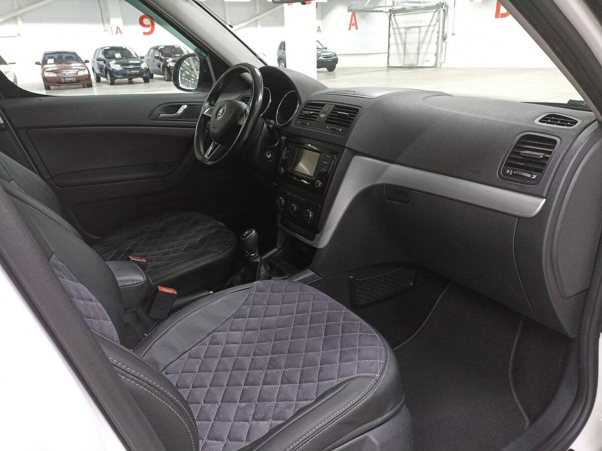 Купить Skoda Yeti, 2015, 136 381 км.. Фото: #10