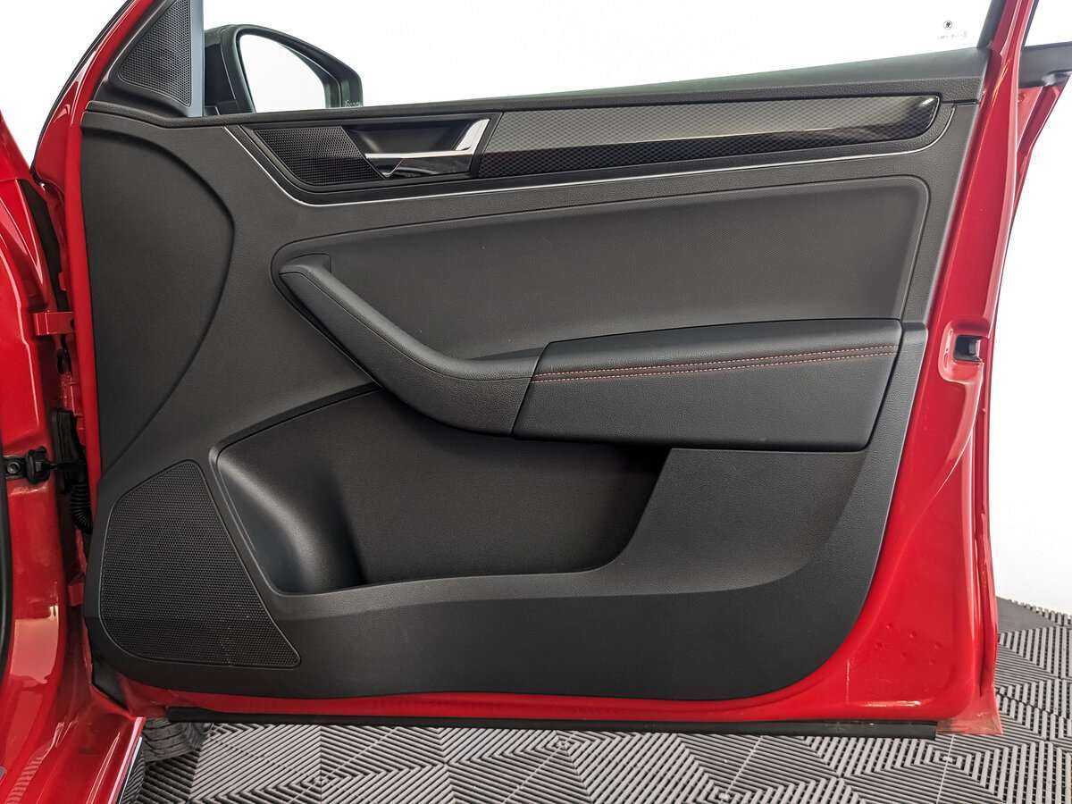 Купить Skoda Rapid, 2019, 31 000 км.. Фото: #18