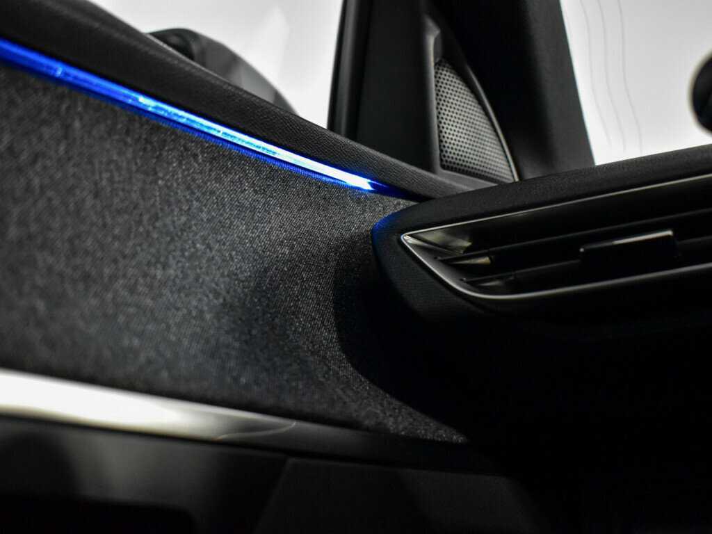 Купить Peugeot 3008, 2018, 145 651 км.. Фото: #18