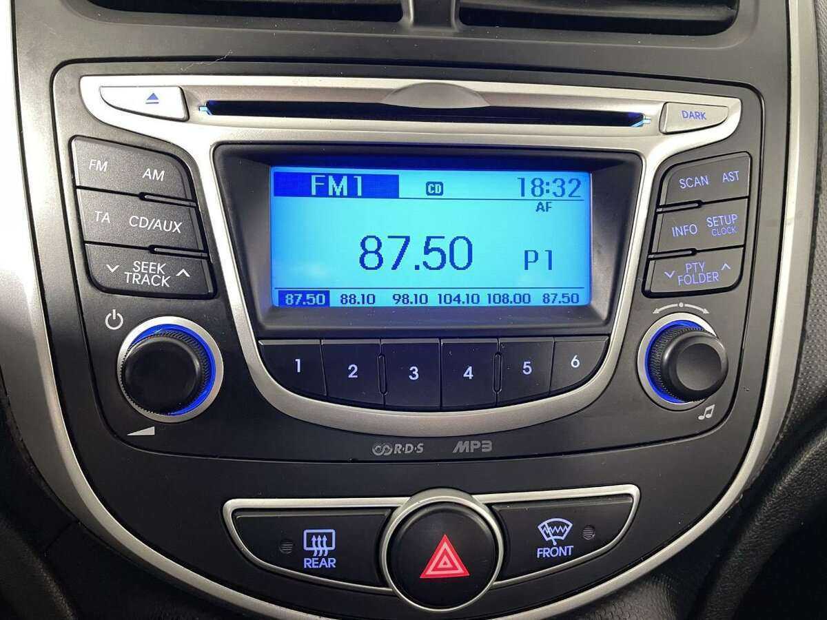 Купить Hyundai Solaris, 2014, 184 610 км.. Фото: #11