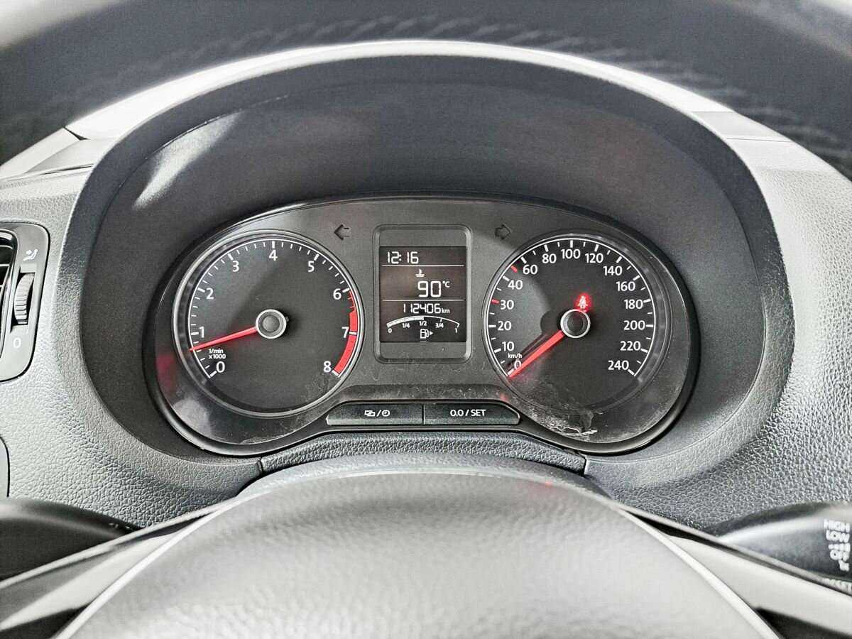 Купить Volkswagen Polo, 2015, 112 405 км.. Фото: #11