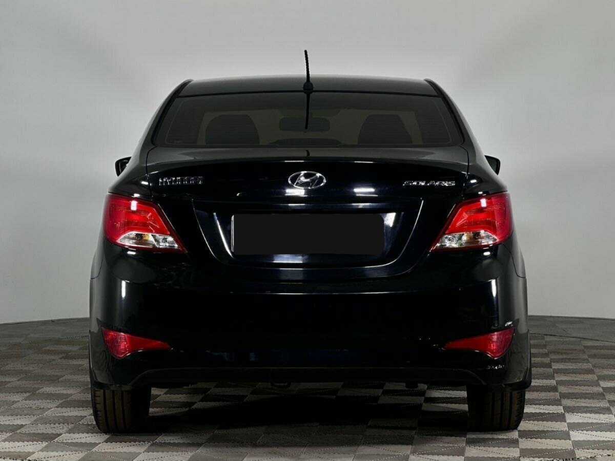 Купить Hyundai Solaris, 2015, 169 939 км.. Фото: #3