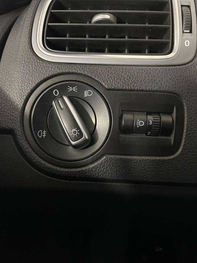 Купить Volkswagen Polo, 2016, 138 452 км.. Фото: #16