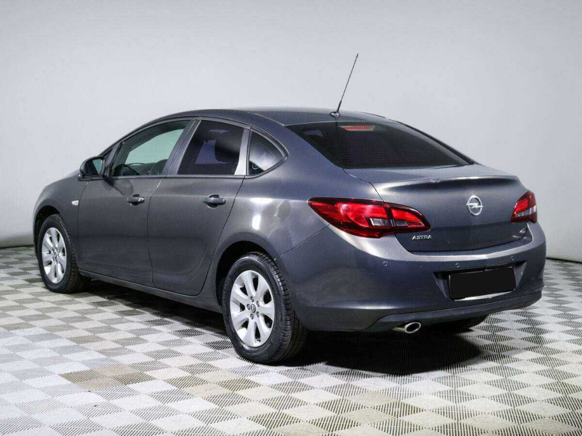 Купить Opel Astra, 2014, 143 650 км.. Фото: #5
