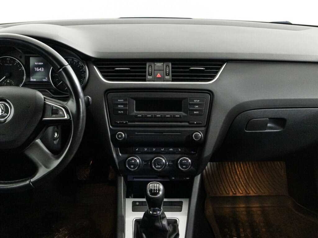Купить Skoda Octavia, 2013, 70 123 км.. Фото: #13