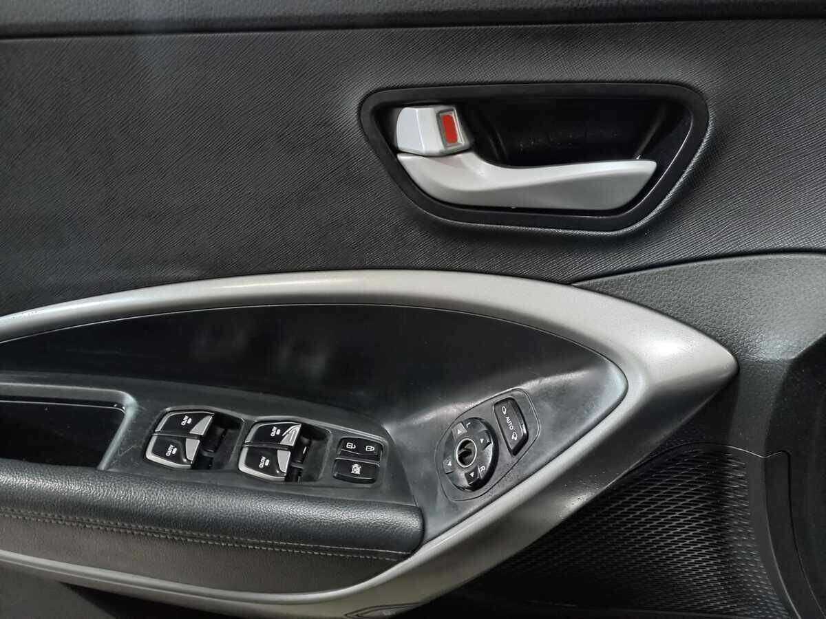 Купить Hyundai Santa Fe, 2013, 123 315 км.. Фото: #15