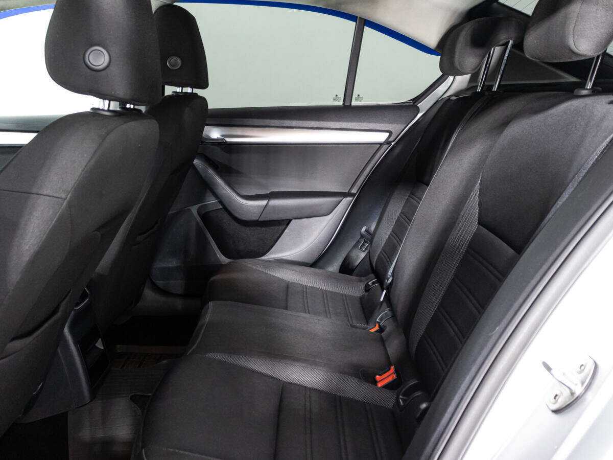 Купить Skoda Octavia, 2017, 136 758 км.. Фото: #9